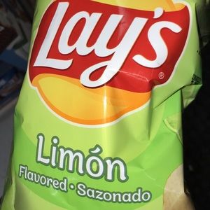 Meet your Posher, Levi